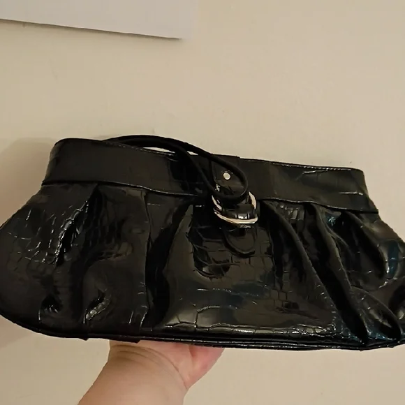 NWOT🎁 FREE GIFT INCLUDED🎁Elegant Black Crocodile-Embossed Women's Clutch - Picture 11 of 13